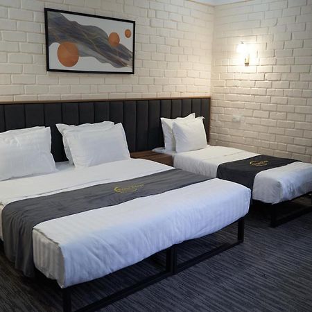 Vatan Plaza Hotel ทาชเคนต์ ภายนอก รูปภาพ