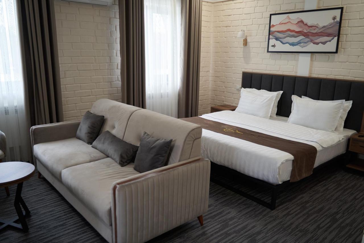 Vatan Plaza Hotel ทาชเคนต์ ภายนอก รูปภาพ