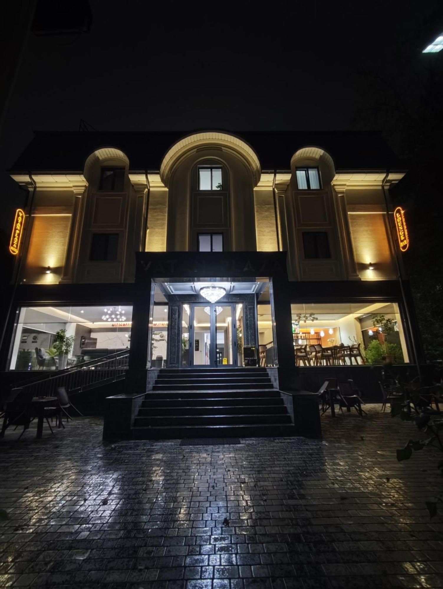 Vatan Plaza Hotel ทาชเคนต์ ภายนอก รูปภาพ